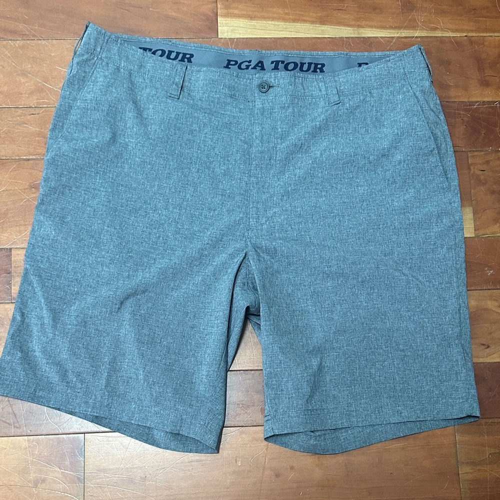 PGA Tour Gray Flat Front Men's Shorts